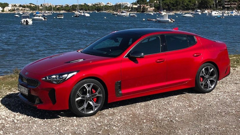 Kia Stinger 3.3 2020
