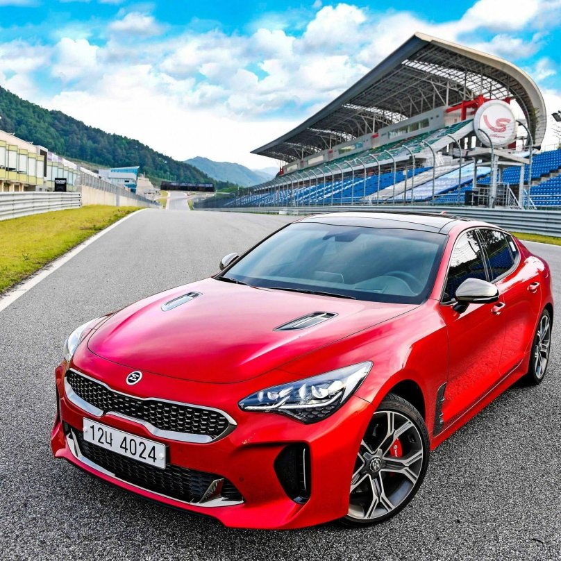 Киа Стингер