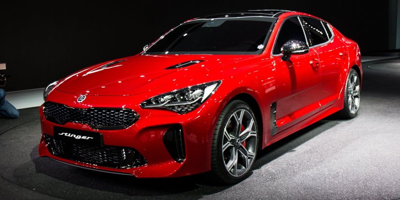 Kia Stinger 2022 красный