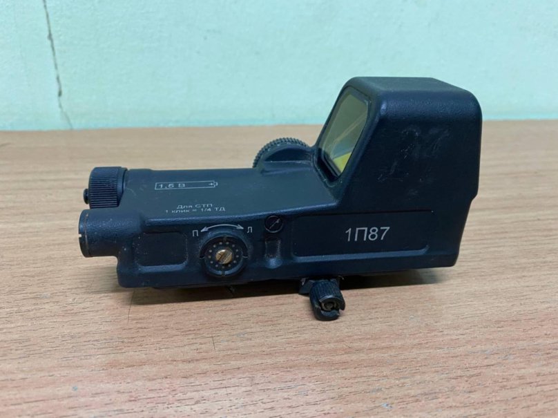 Коллиматорный прицел Ратник 1п87