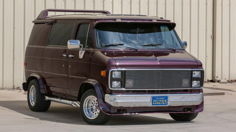 Фургоны Chevrolet chevy van