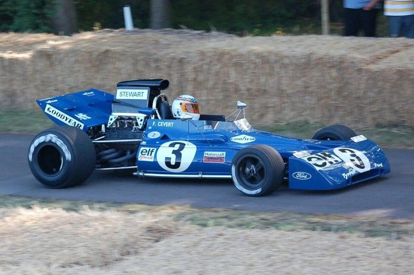 Tyrrell 002