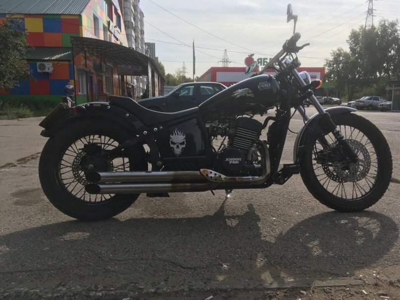 Johnny pag Malibu 320i