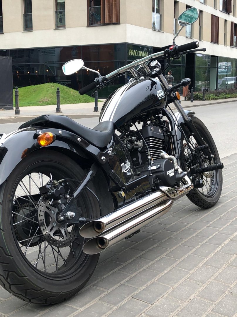 Джонни ПАГ Малибу