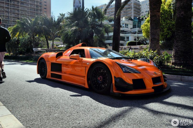 Gumpert Apollo Sport