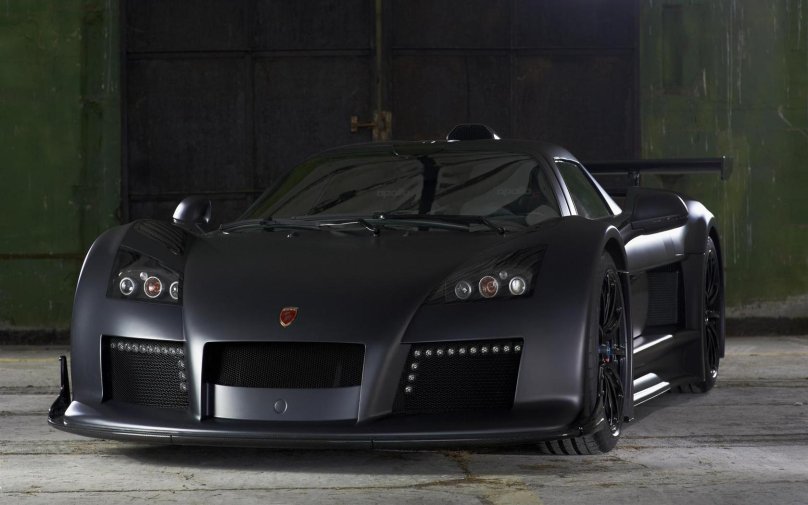 2m-Designs Gumpert Apollo s