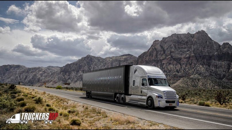 Американский Грузовики дорога небо фон