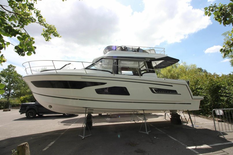 Merry Fisher 1095 Fly