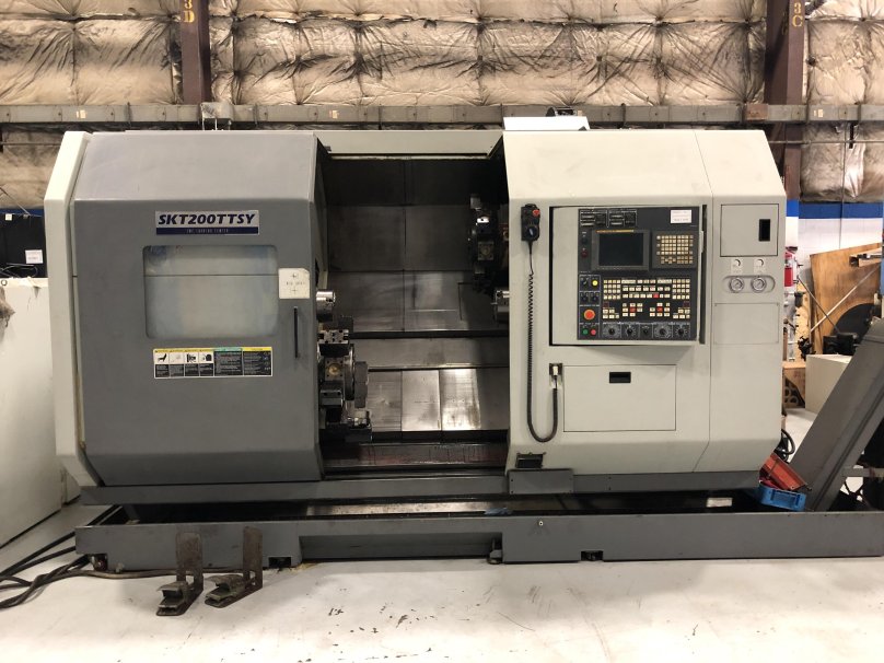 Kia Hyundai SKT 15 токарный станок с ЧПУ