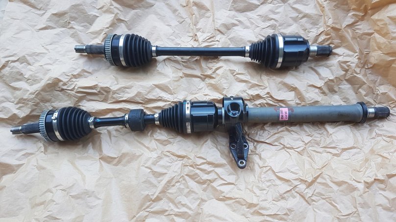 Привод передний правый Kia Sportage 495012y200