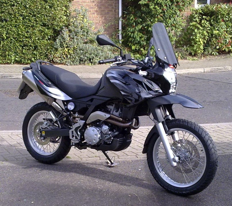 Априлия пегасо 650