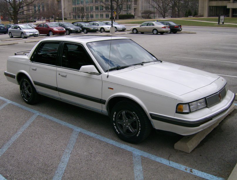 Oldsmobile Cutlass Ciera Coupe