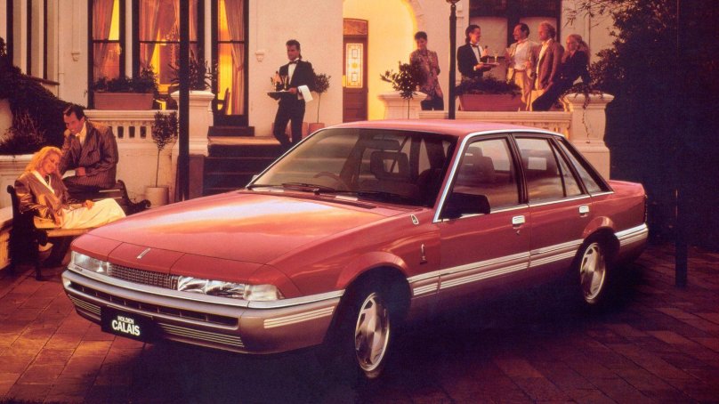 Холден Коммодор 1986