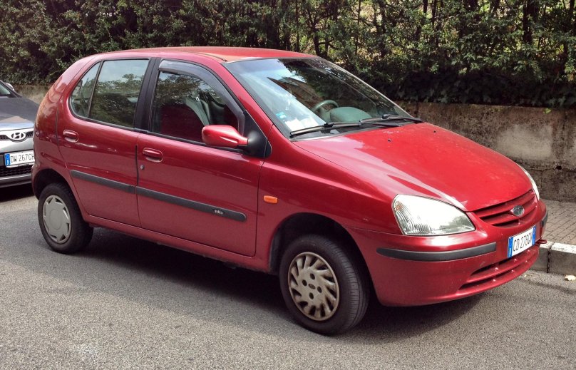 Тата Индика