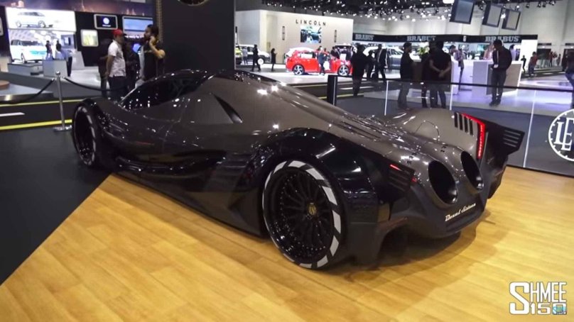 Машина гиперкар Devel Sixteen