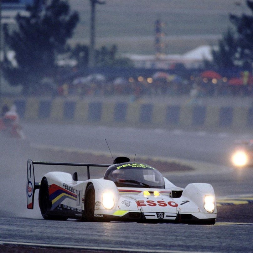 Peugeot 905
