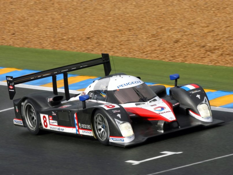 Peugeot 908