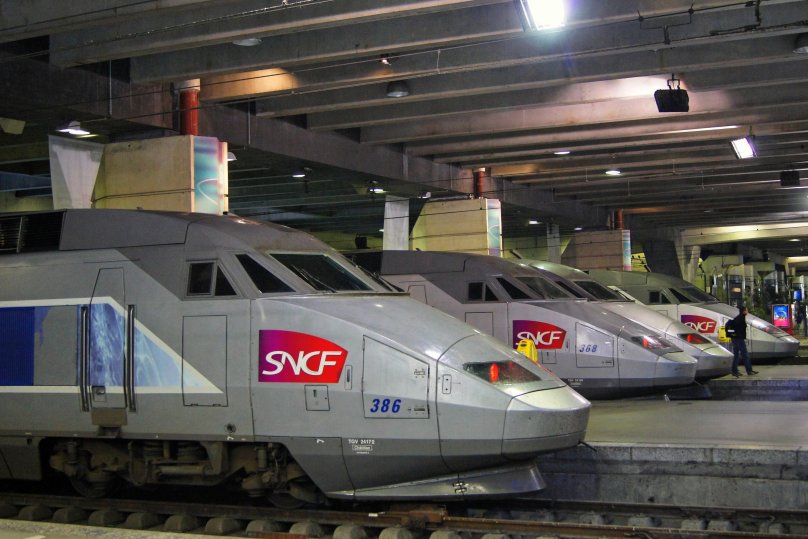 TGV France Paris Montparnasse салон