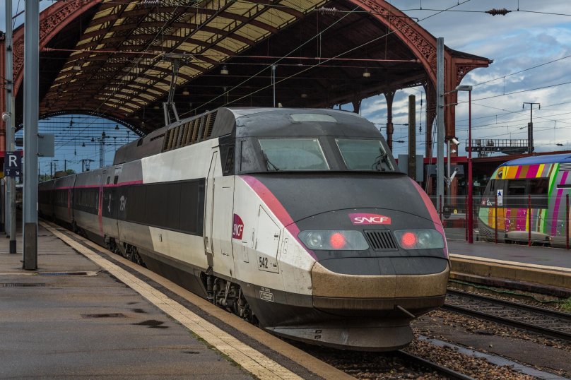 TGV M