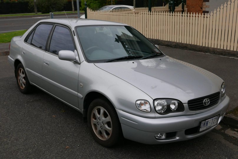Toyota Corolla 2000