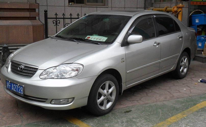 Toyota Corolla 2006 e120 седан