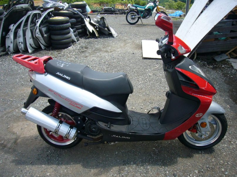 Jialing 150 скутер