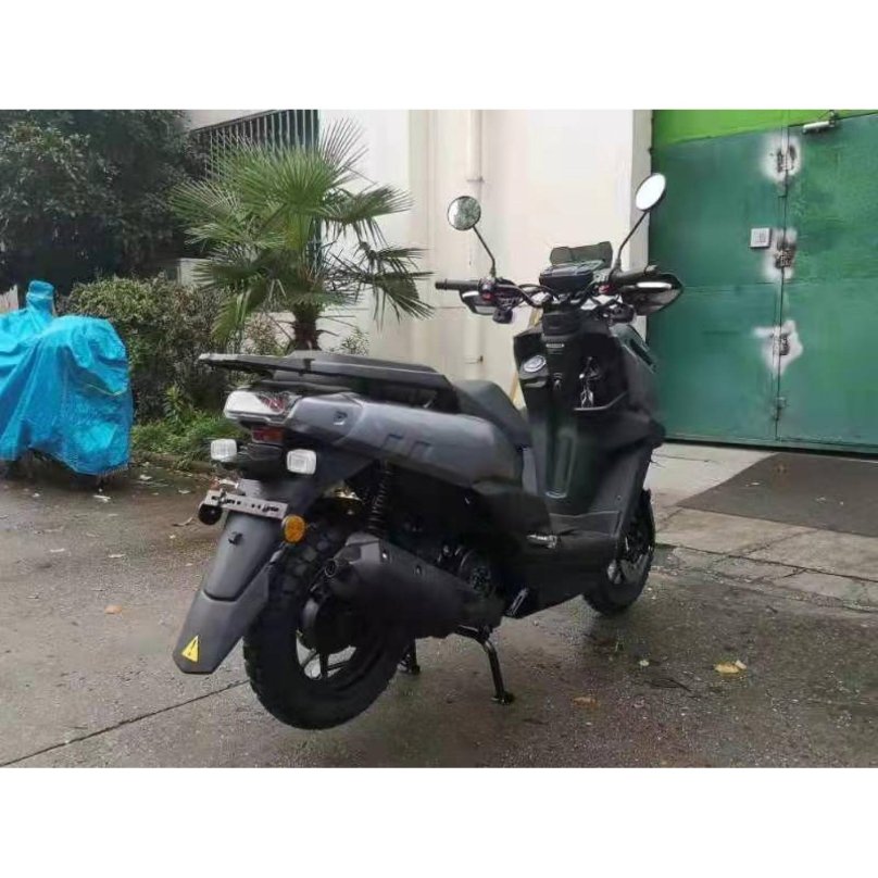 Tank 150 скутер