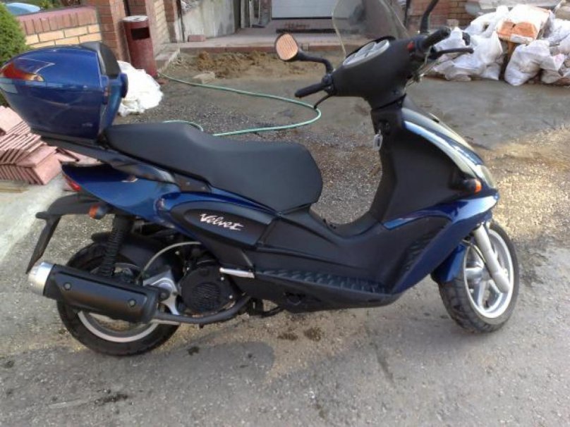 Стелс Бенелли 150 скутер