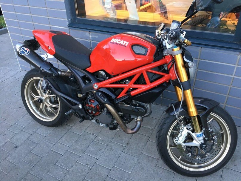 Ducati Monster 1100 2009