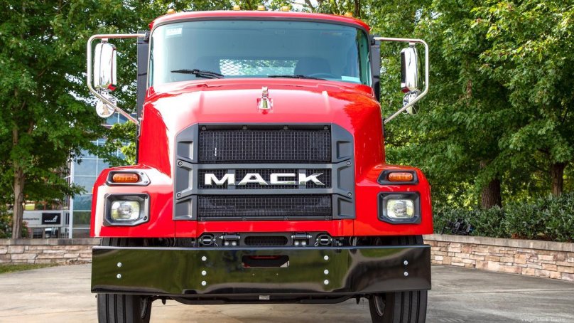 Тягач Mack 310