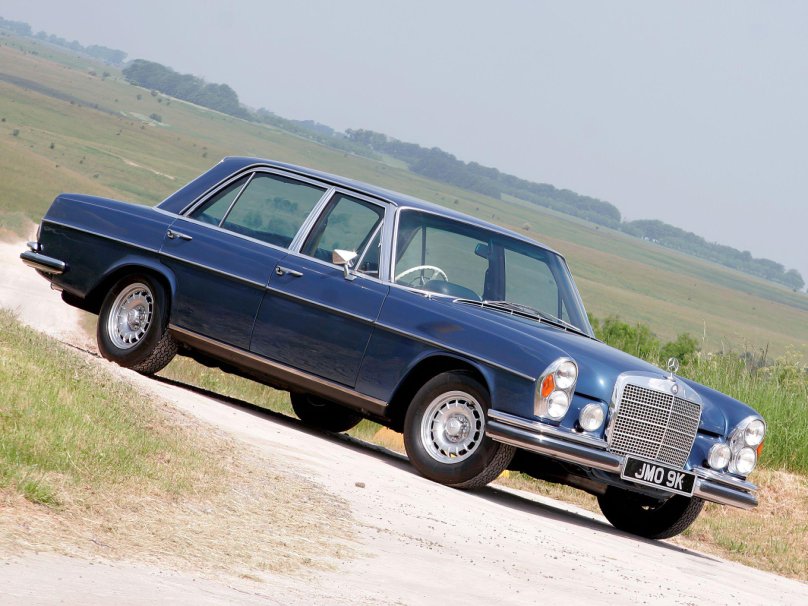 Mercedes Benz w109 300 sel