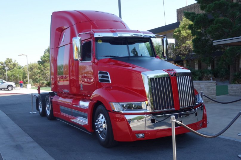 Western Star 4900 тягач