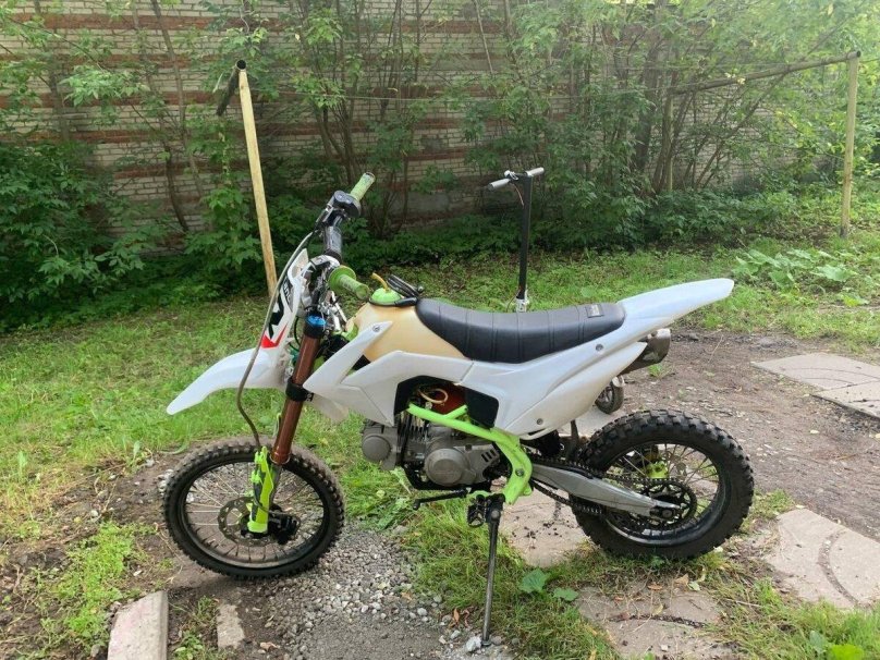 Мотолэнд Апекс 125