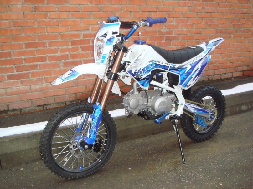 Мотоцикл Motoland Apex 125