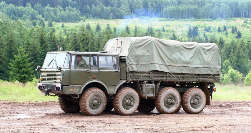 Tatra 813 8х8
