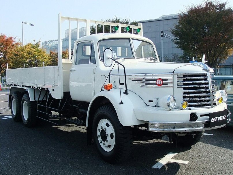 Nissan Diesel Truck