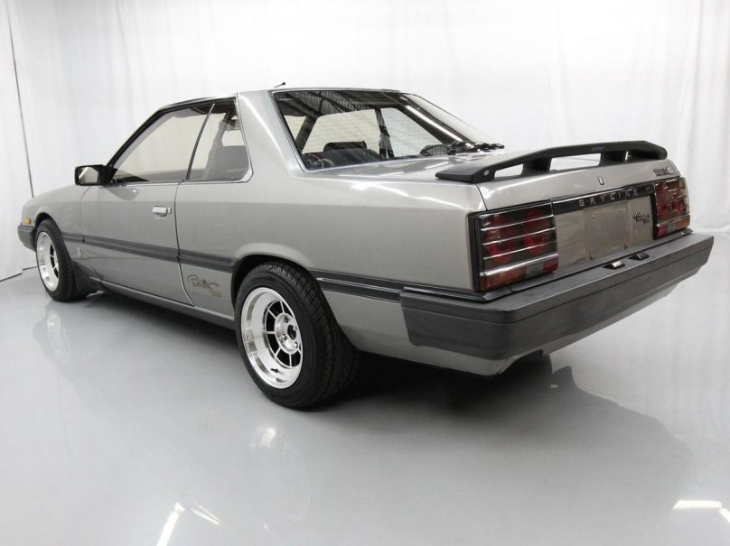 Nissan Skyline 1985