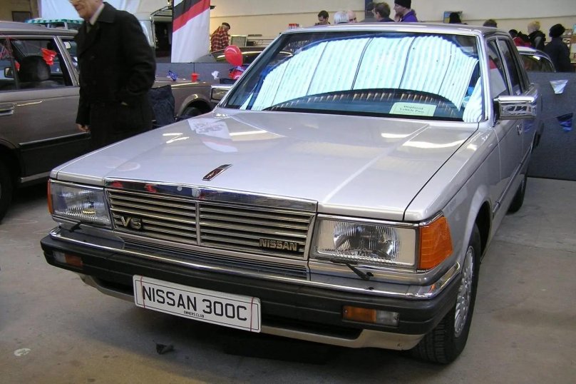 Nissan Cedric y30