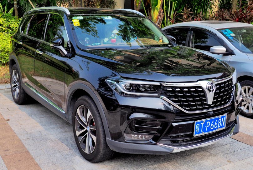 Кроссовер Brilliance v7