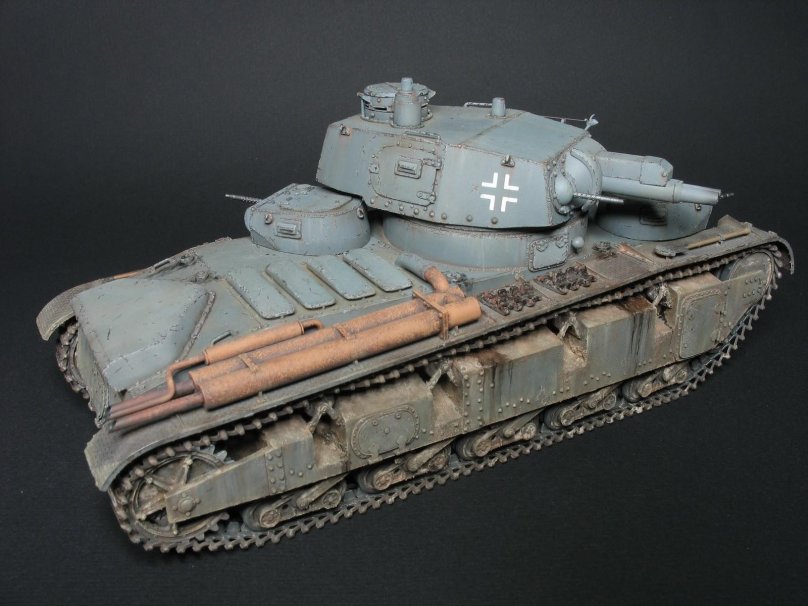 Танк Panzerkampfwagen Neubaufahrzeug