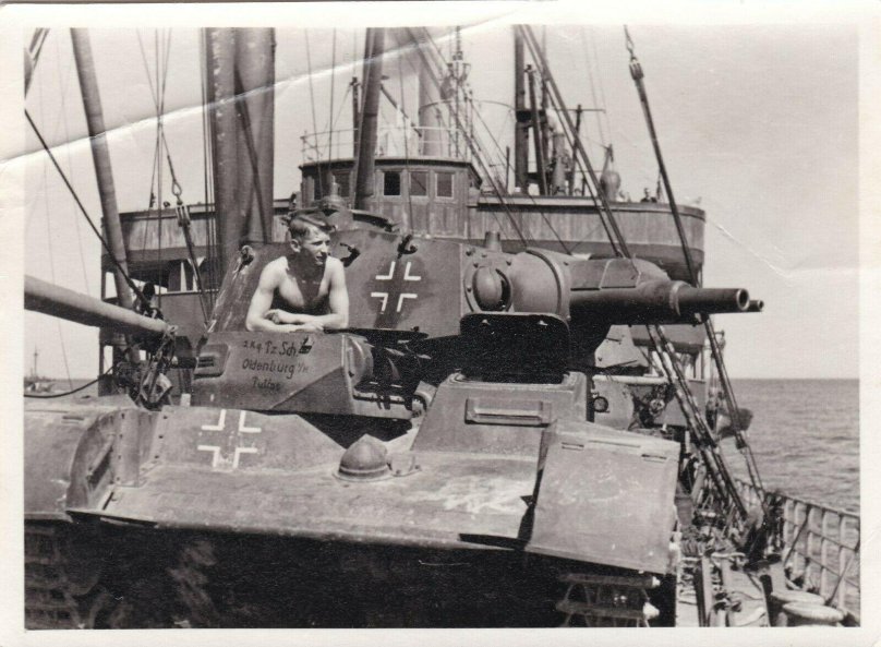 Немецкий многобашенный танк Neubaufahrzeug NB.FZ.