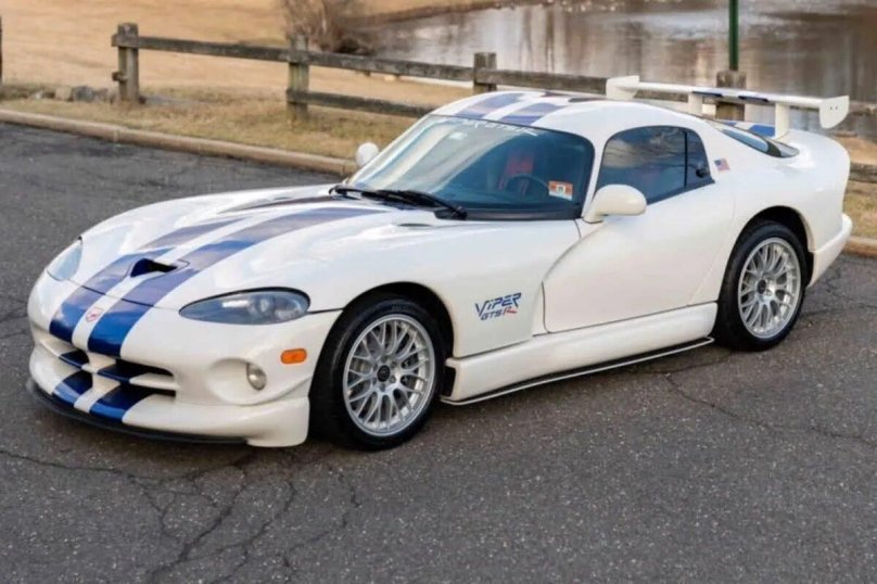 Dodge Viper gt2