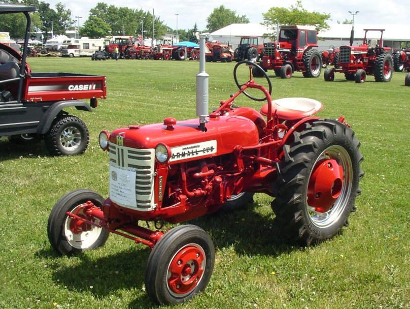 Farmall Cub