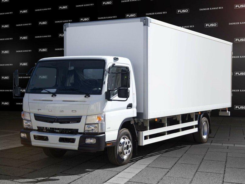 Грузовик Mitsubishi Fuso Canter