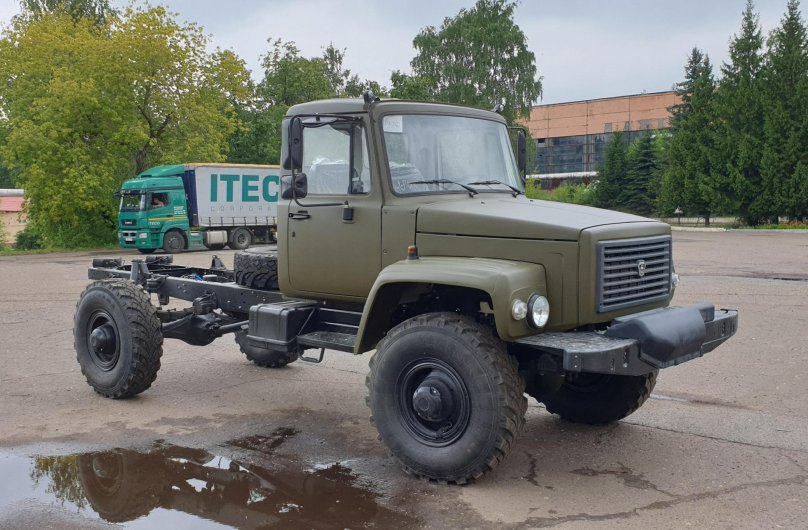 Грузовик ГАЗ 3308 Садко