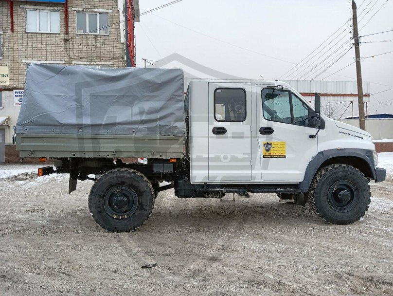 ГАЗ с42а43 Садко next 4х4 с 7 местной двухрядной кабиной