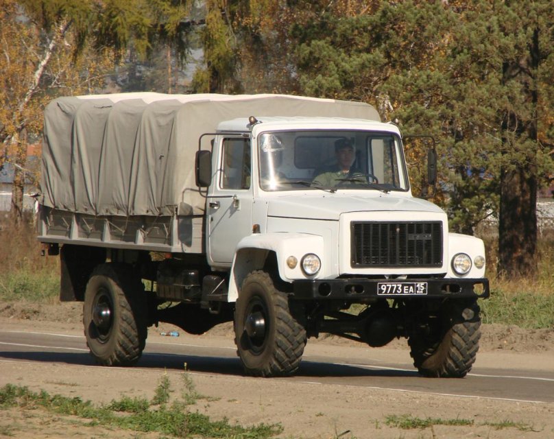 Грузовик ГАЗ 33081 Садко