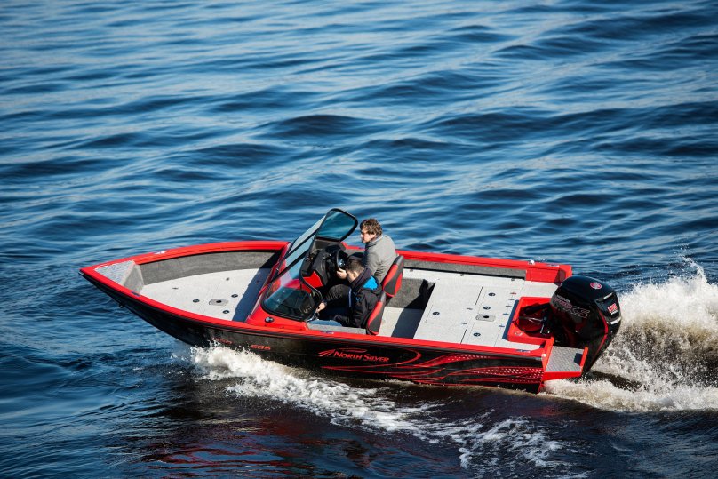 Лодки NORTHSILVER 585
