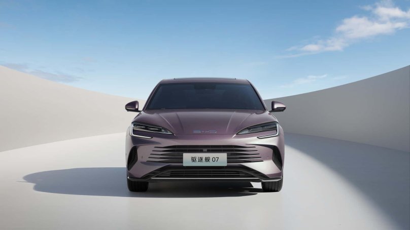 Гибридный седан BYD Seal