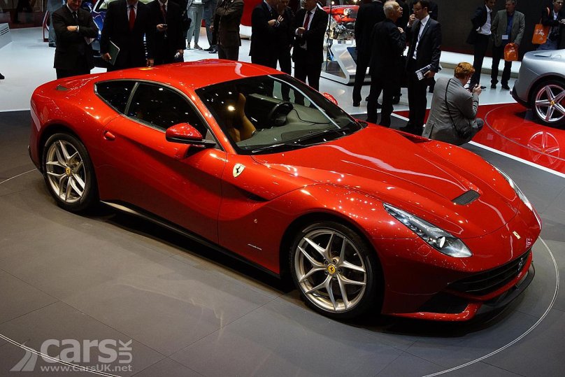 Феррари 12 Берлинетта